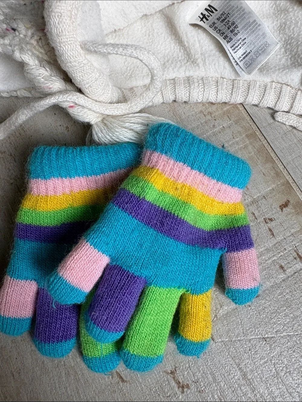$5💕 Kids Cream Cable-Knit Pom Pom Winter Hat with Gloves Set